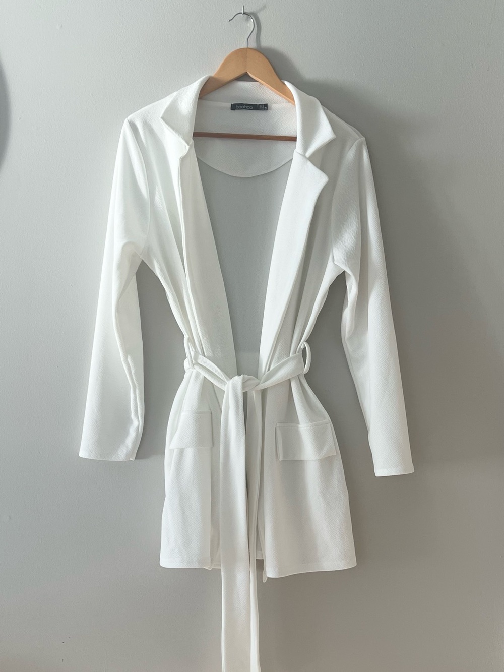 Boohoo White Longline Belted Blazer Jacket Size 14